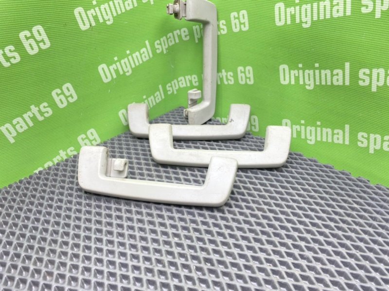 Ручки потолка, 1000 рублей, Тверь