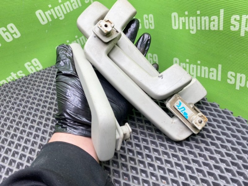 Ручки потолка, 1000 рублей, Тверь