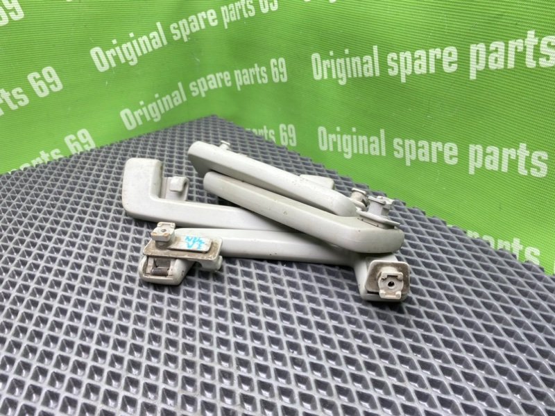 Ручки потолка, 1000 рублей, Тверь