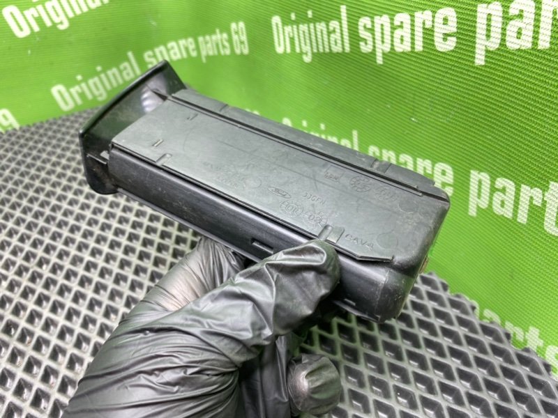 Пепельница, 500 рублей, Тверь