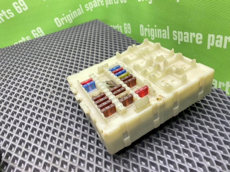 Блок предохранителей, 1000 рублей, Тверь