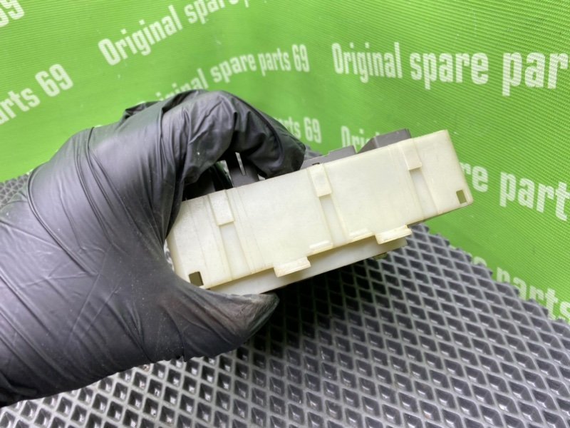 Блок предохранителей, 1000 рублей, Тверь