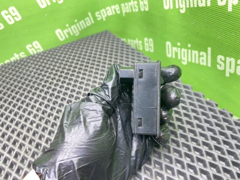 Джойстик зеркал, 500 рублей, Тверь