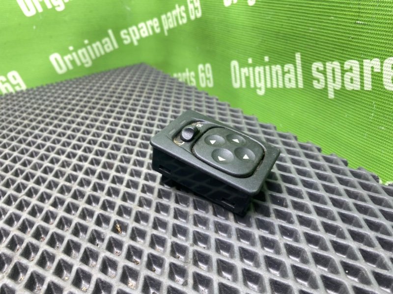 Джойстик зеркал, 500 рублей, Тверь