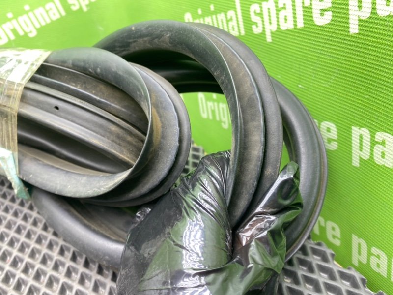 Уплотнитель двери, 500 рублей, Тверь