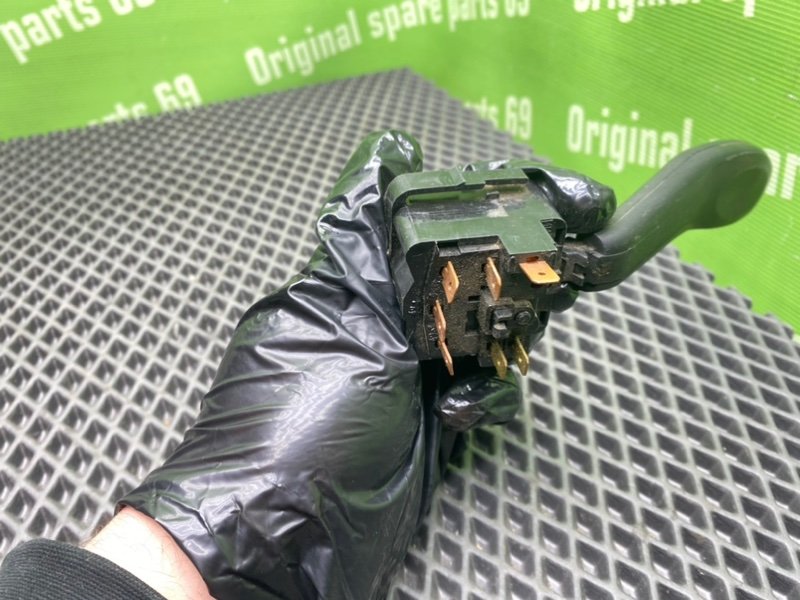 Подрулевой переключатель поворотников, 500 рублей, Тверь