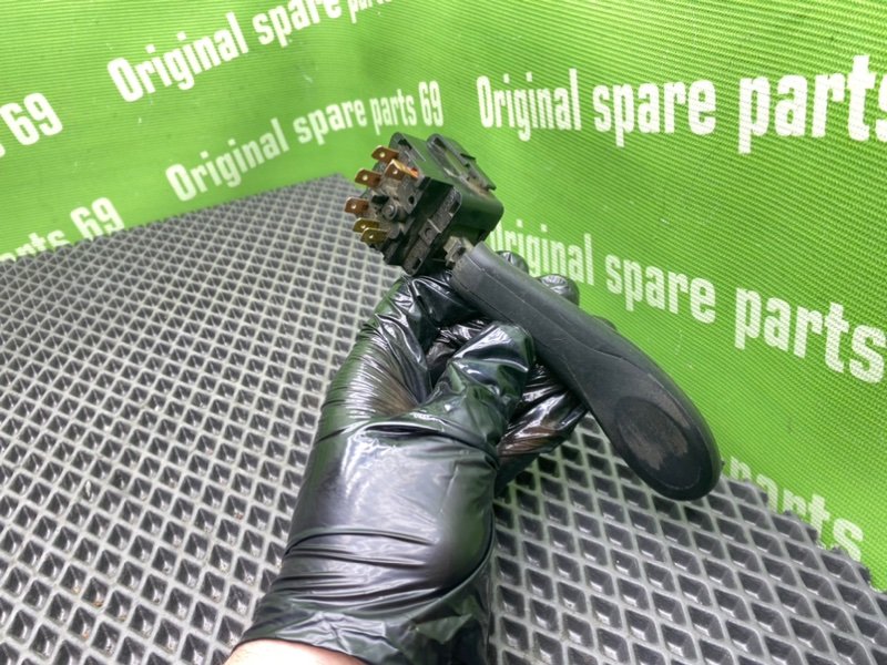 Подрулевой переключатель поворотников, 500 рублей, Тверь