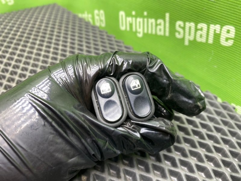 Кнопки эсп, 500 рублей, Тверь