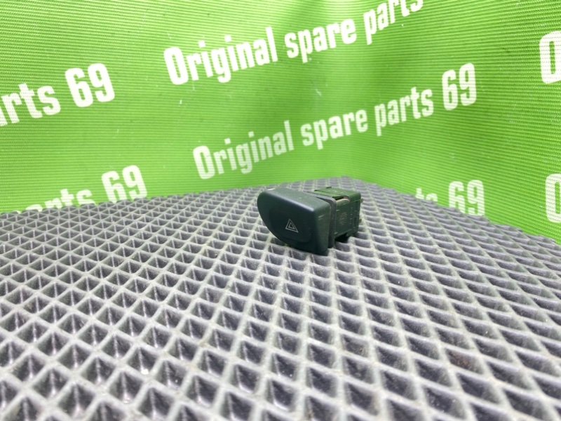 Кнопка аварийки, 400 рублей, Тверь