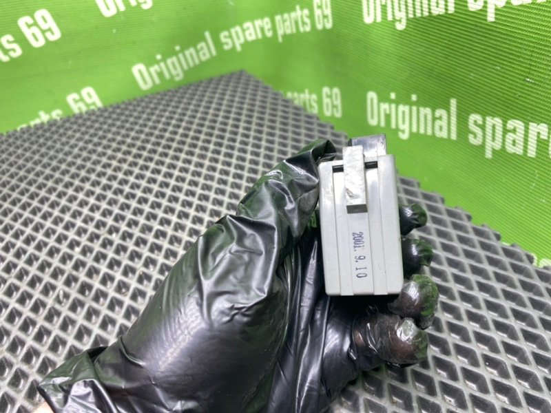 Реле поворотов, 1000 рублей, Тверь