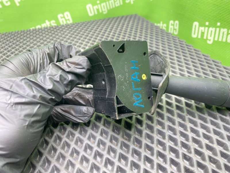 Подрулевой переключатель дворников, 1000 рублей, Тверь