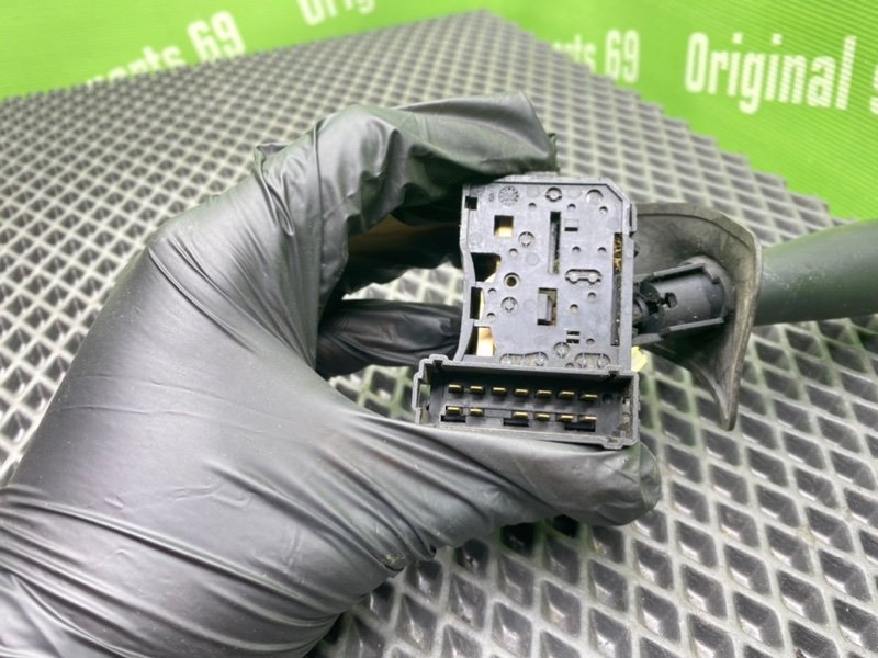 Подрулевой переключатель дворников, 1000 рублей, Тверь