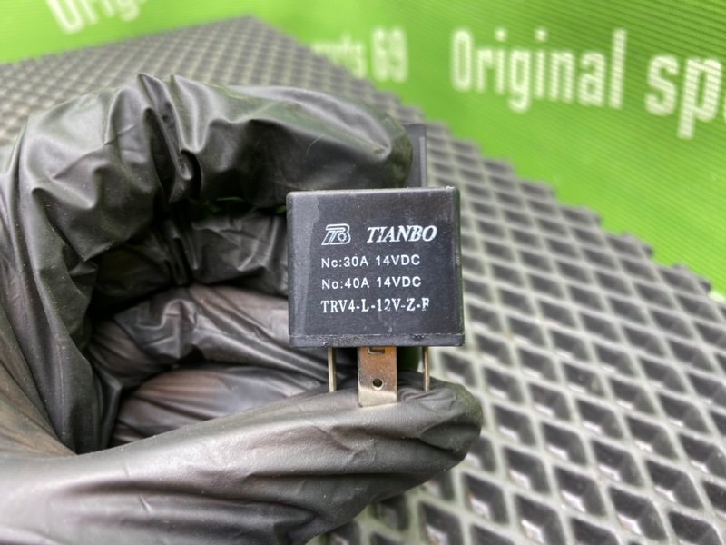 Реле, 400 рублей, Тверь