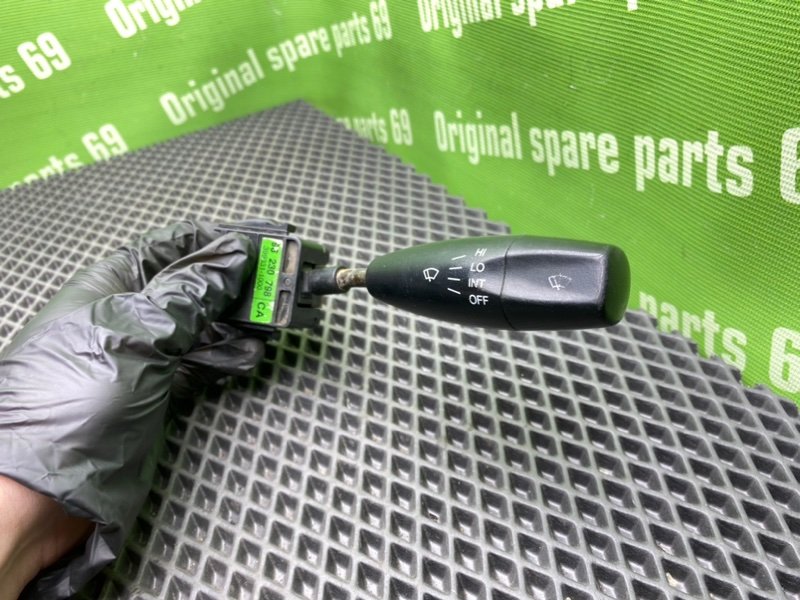 Подрулевой переключатель дворников, 700 рублей, Тверь