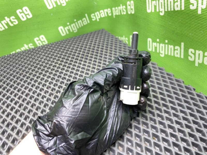 Концевик стоп-сигнала, 1000 рублей, Тверь