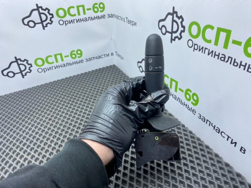 Подрулевой переключатель дворников, 1900 рублей, Тверь