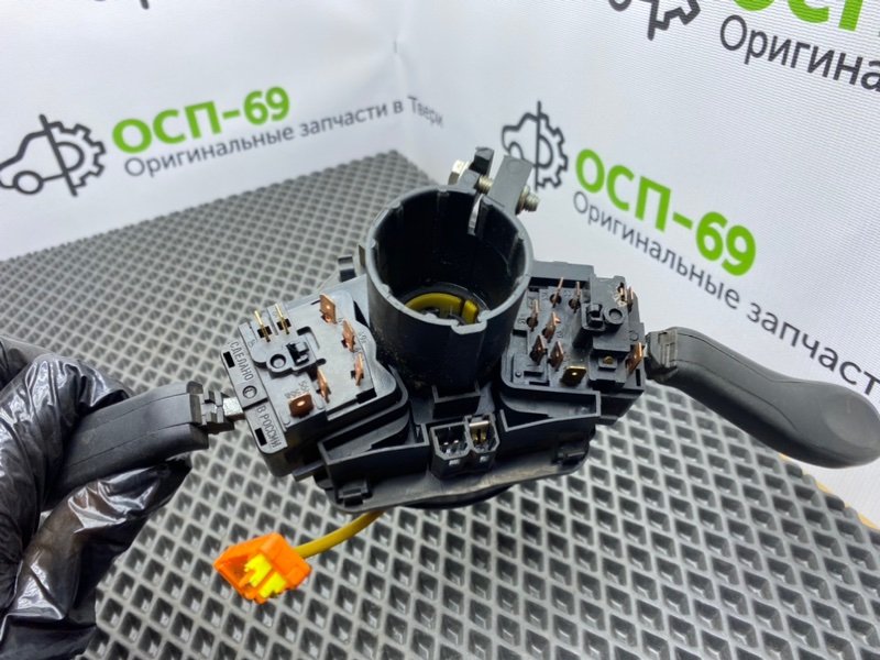 Гитара, 1600 рублей, Тверь