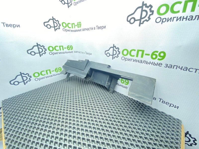 Дефлектор радиатора, 500 рублей, Тверь