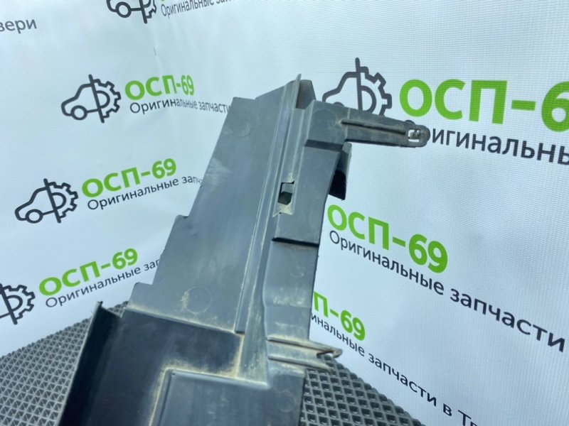 Дефлектор радиатора, 500 рублей, Тверь