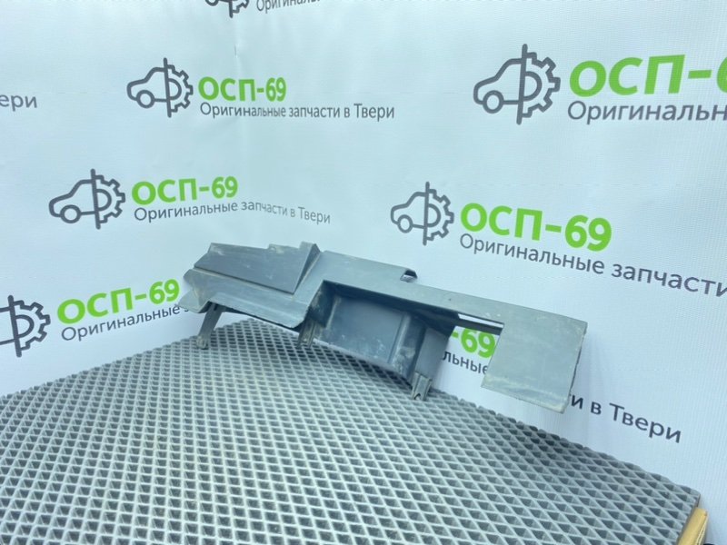 Дефлектор радиатора, 500 рублей, Тверь