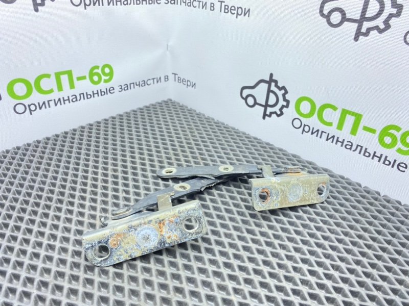 Петли капота, 1000 рублей, Тверь