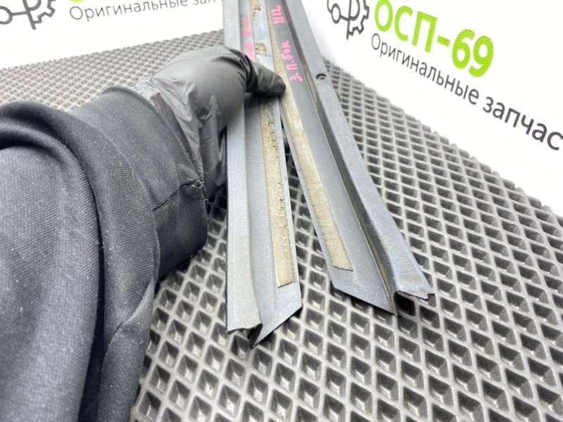 Молдинги, 700 рублей, Тверь