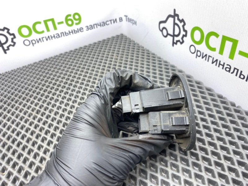 Блок кнопок, 500 рублей, Тверь