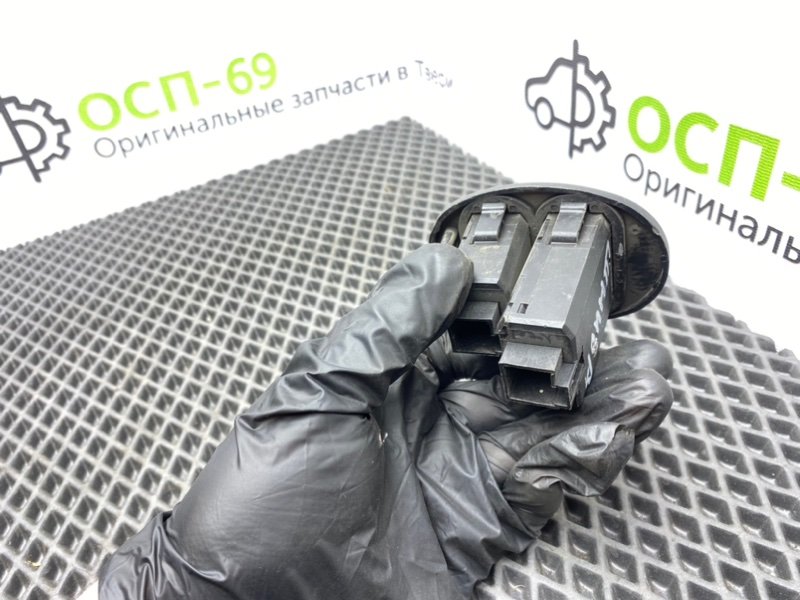 Блок кнопок, 500 рублей, Тверь