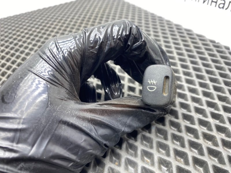 Кнопка ПТФ, 500 рублей, Тверь