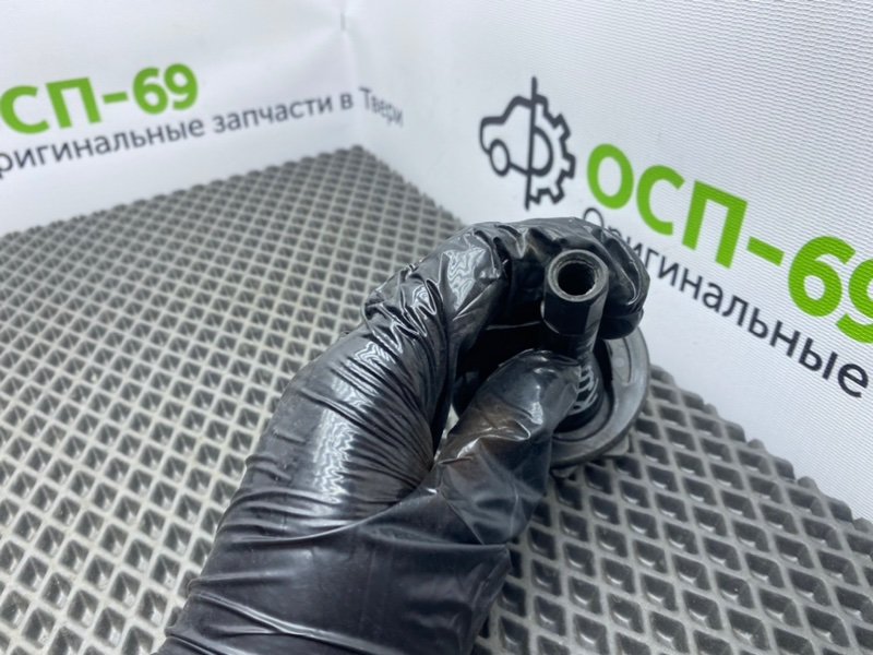 Крепление запаски, 500 рублей, Тверь