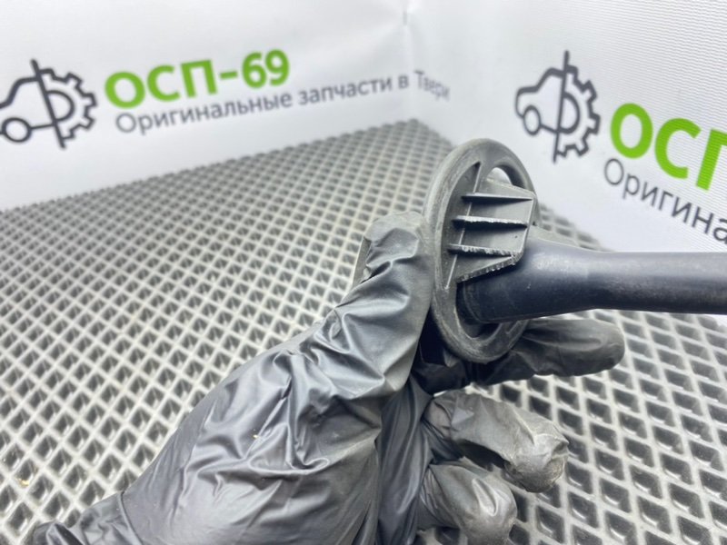 Крепление запаски, 500 рублей, Тверь