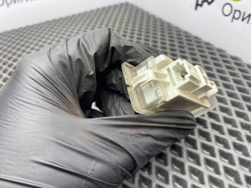 Плафон, 500 рублей, Тверь