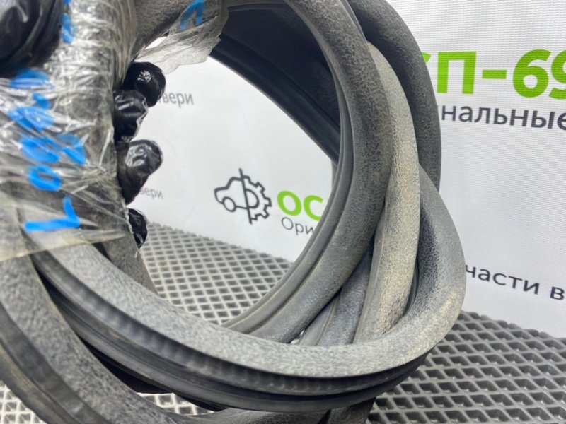 Уплотнитель двери, 700 рублей, Тверь