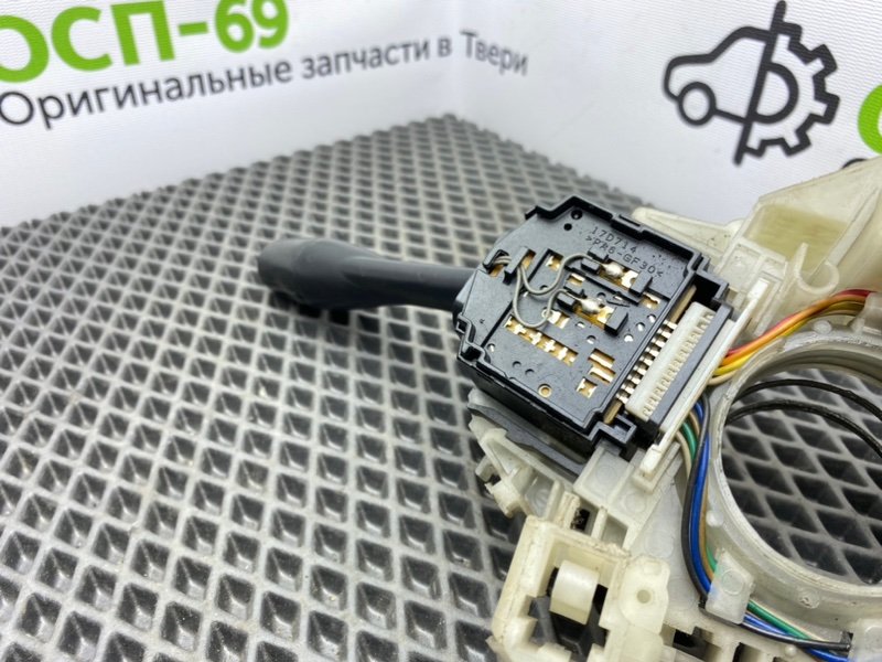 Гитара, 1600 рублей, Тверь