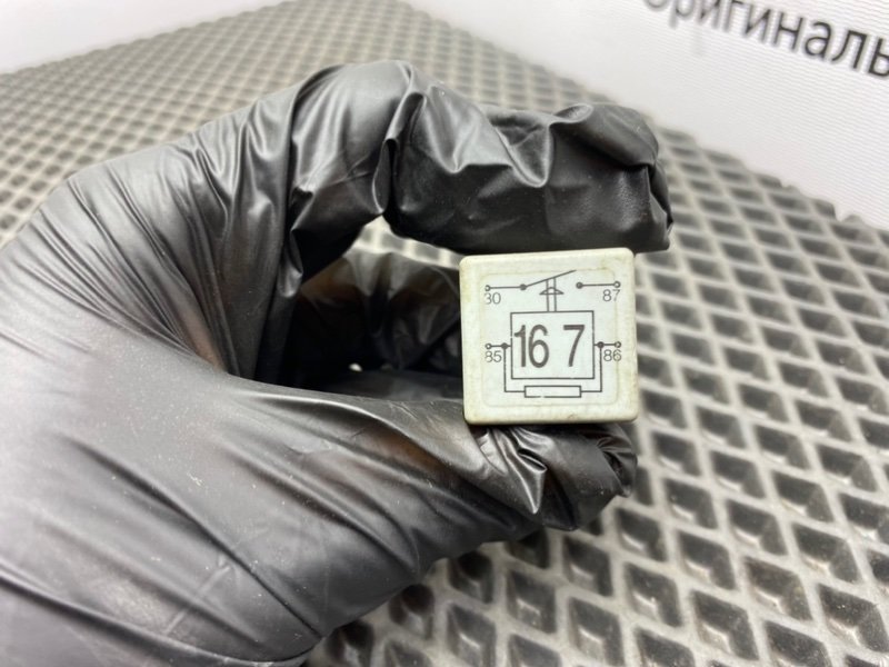 Реле топливного насоса, 1000 рублей, Тверь