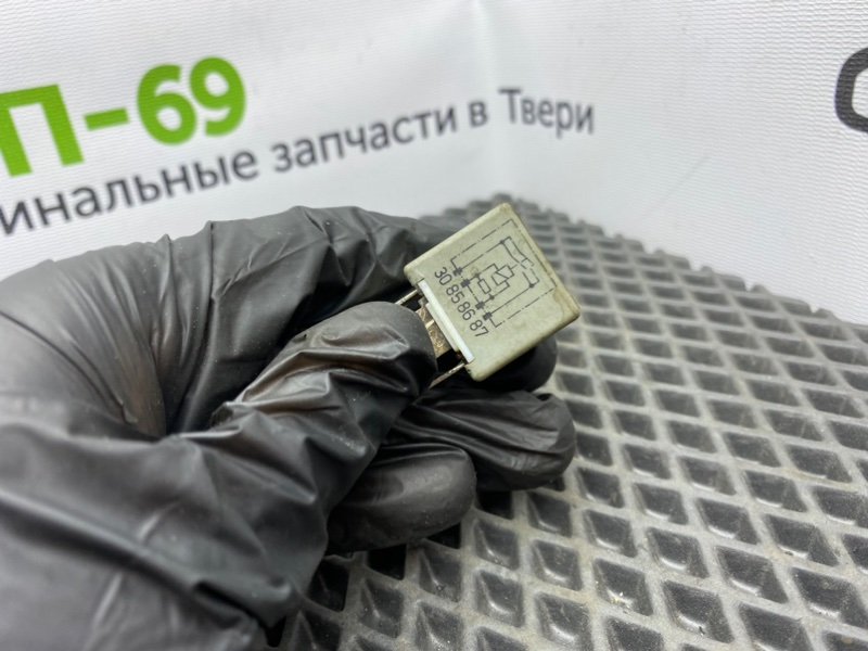 Реле, 400 рублей, Тверь