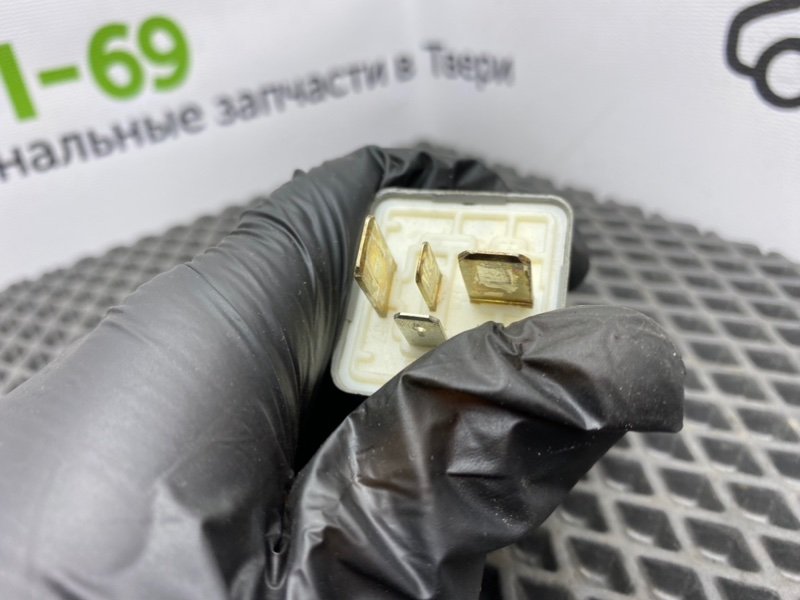 Реле топливного насоса, 1000 рублей, Тверь