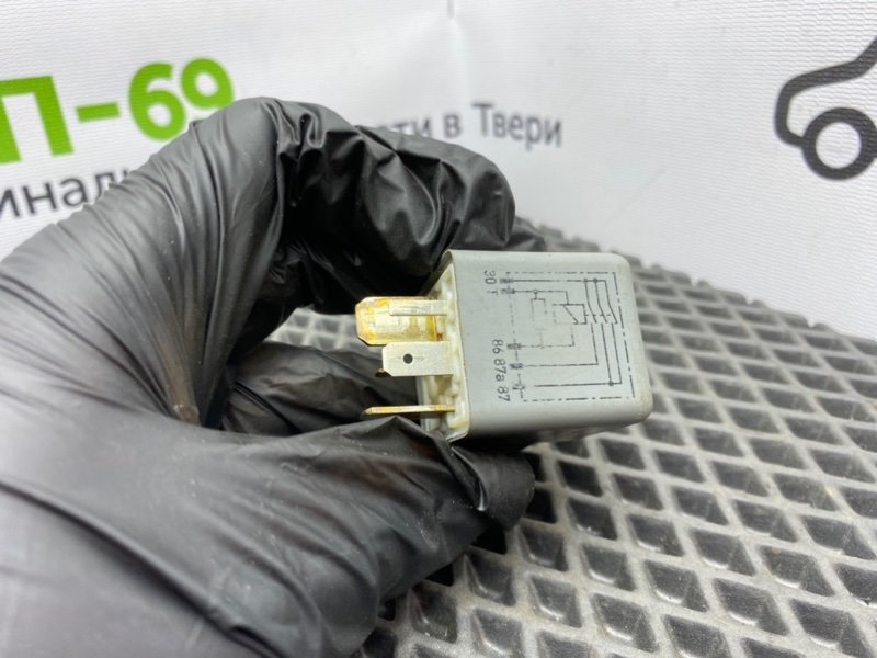 Реле топливного насоса, 1000 рублей, Тверь