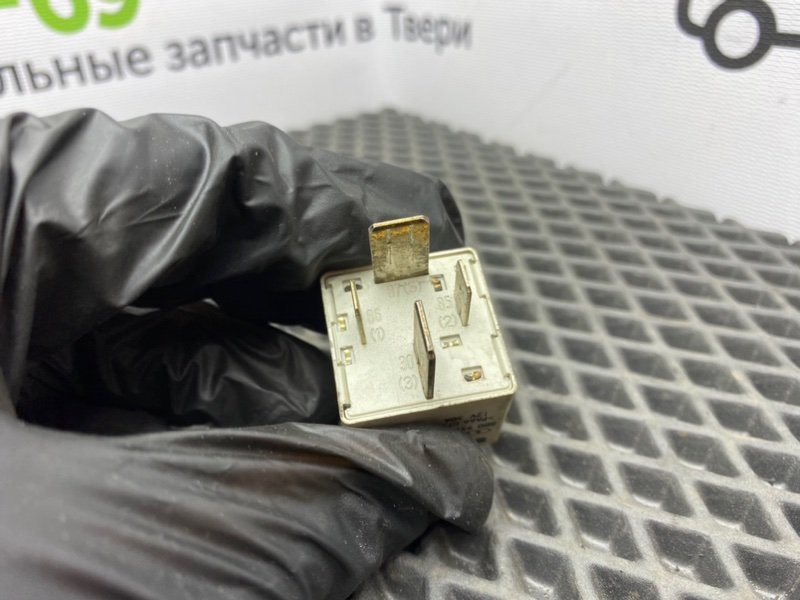 Реле, 500 рублей, Тверь