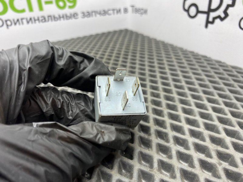 Реле, 500 рублей, Тверь