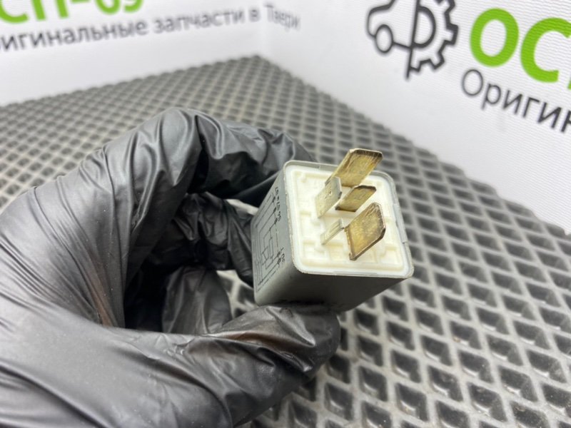 Реле топливного насоса, 1000 рублей, Тверь
