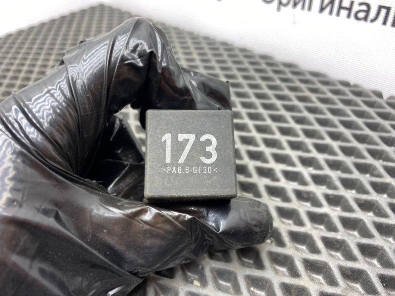 Реле, 500 рублей, Тверь