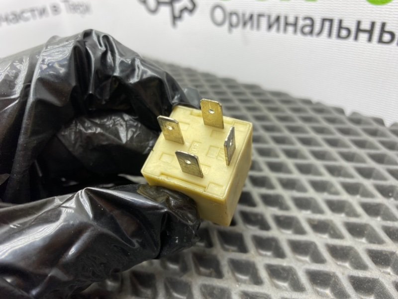 Реле, 400 рублей, Тверь