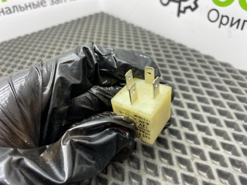 Реле, 400 рублей, Тверь