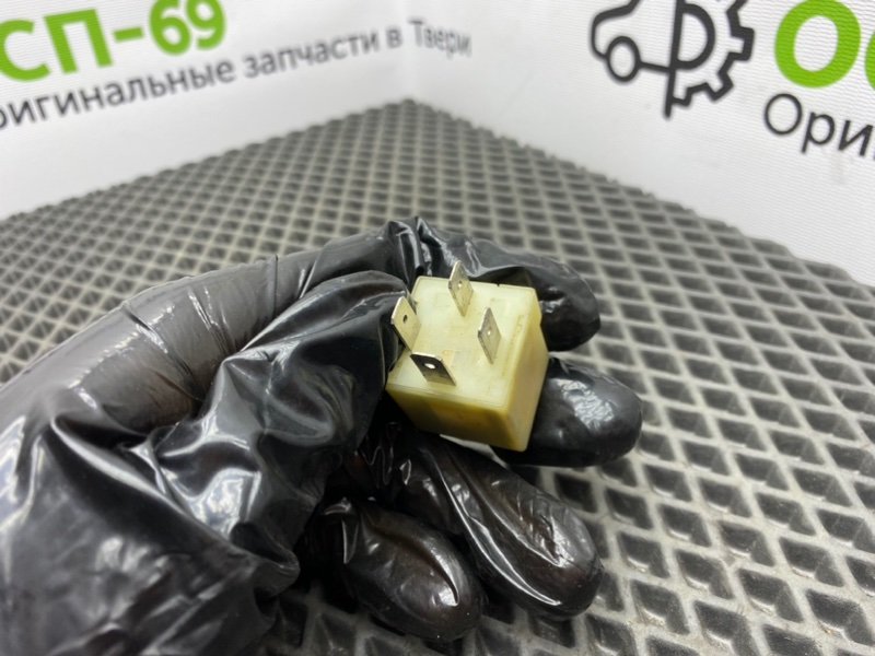 Реле, 400 рублей, Тверь