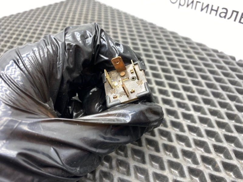 Реле, 400 рублей, Тверь