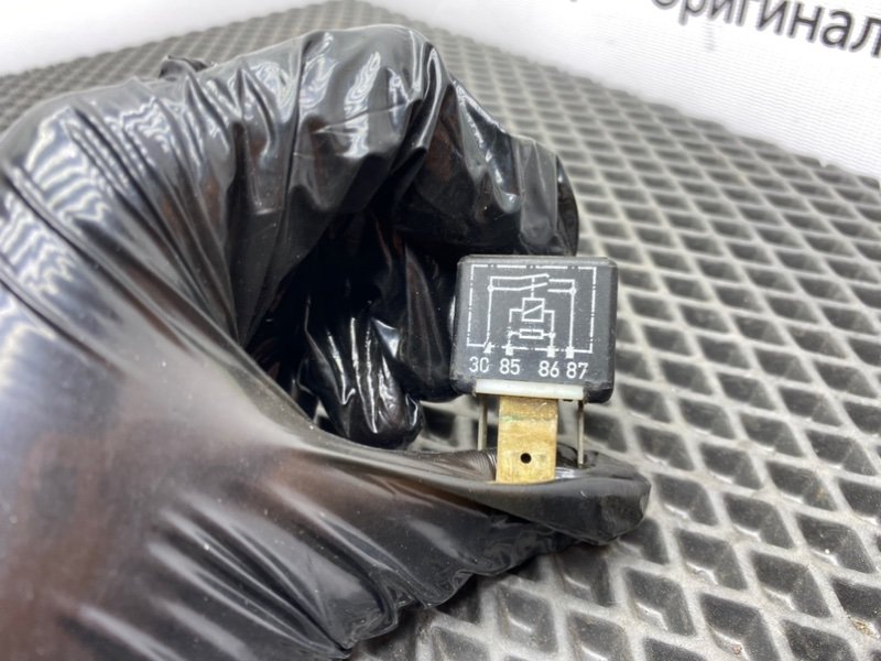 Реле, 400 рублей, Тверь