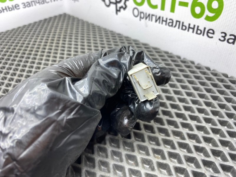 Реле, 500 рублей, Тверь