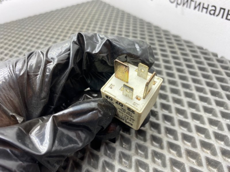 Реле, 500 рублей, Тверь