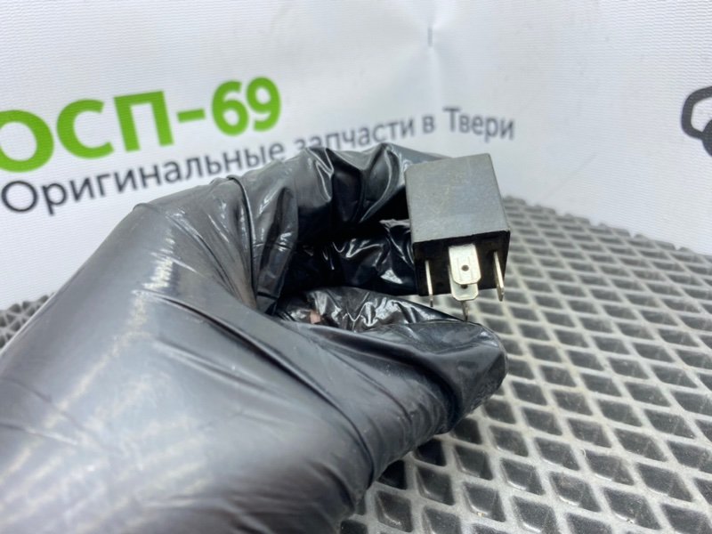 Реле, 400 рублей, Тверь